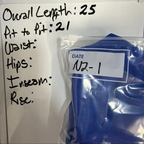 Soft Surroundings PM Blue Button Down Blouse Pintuck Pleated Eyelet Hem - Picture 5 of 5